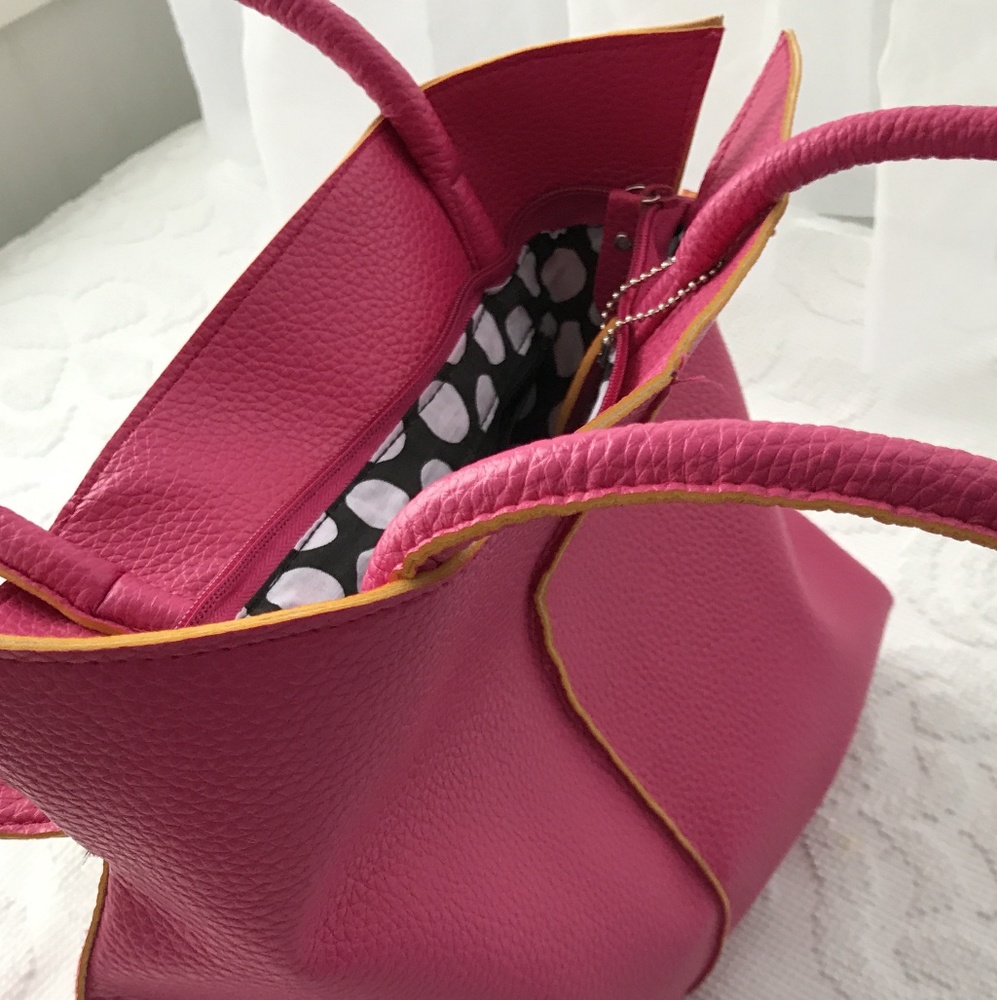 Main Street Collection Bag